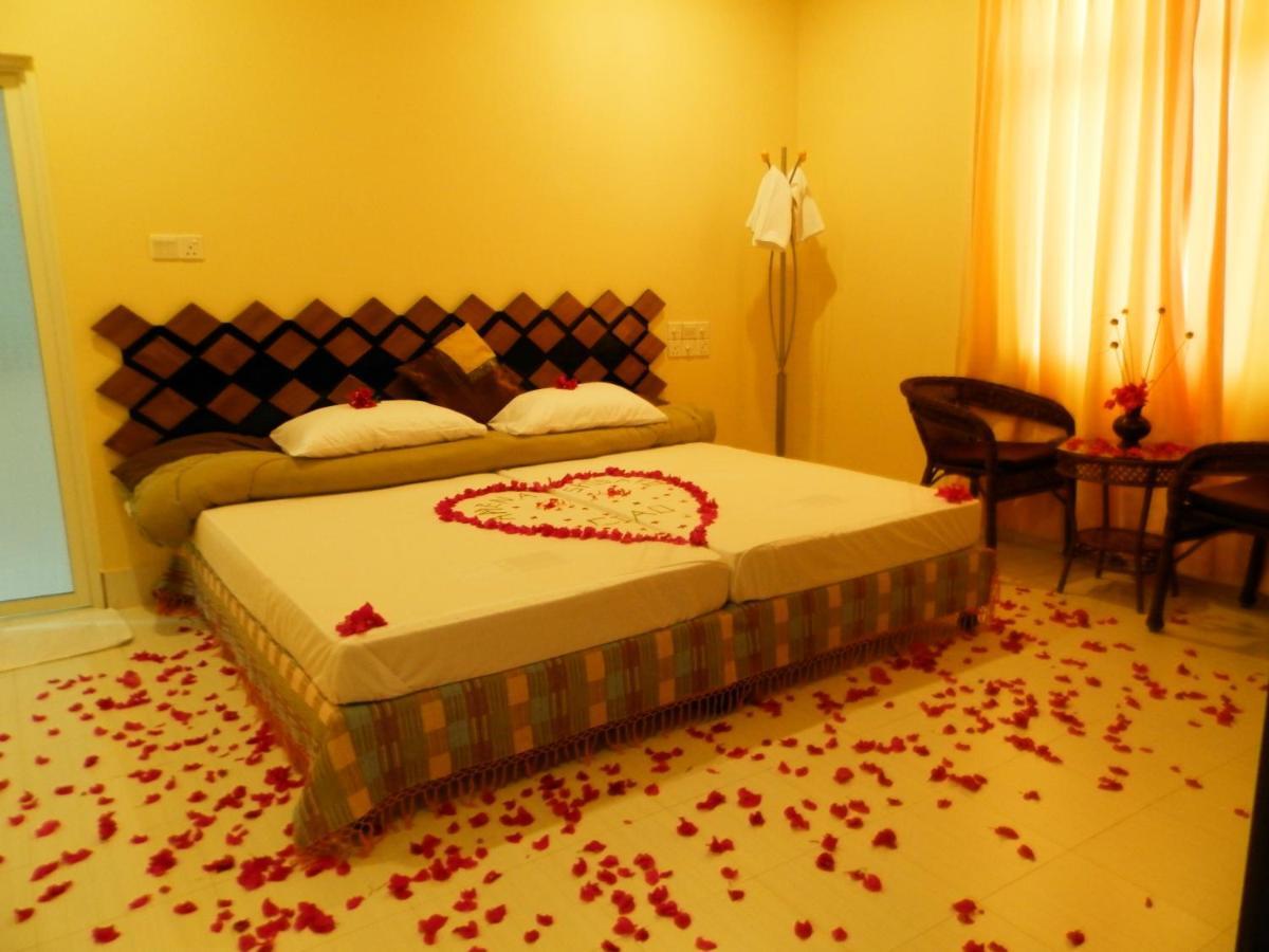 Ras Beach Inn Rasdhoo Oda fotoğraf